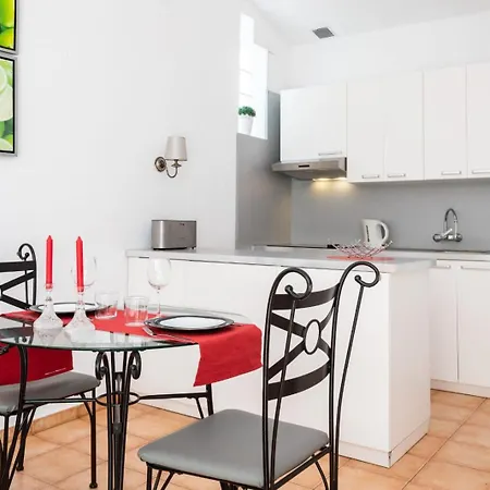 Paradero 1 Americas Apartment